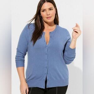 Torrid Everyday Soft Blue Crew Neck Button Cardigan Sweater Size 2 (2X) NWT